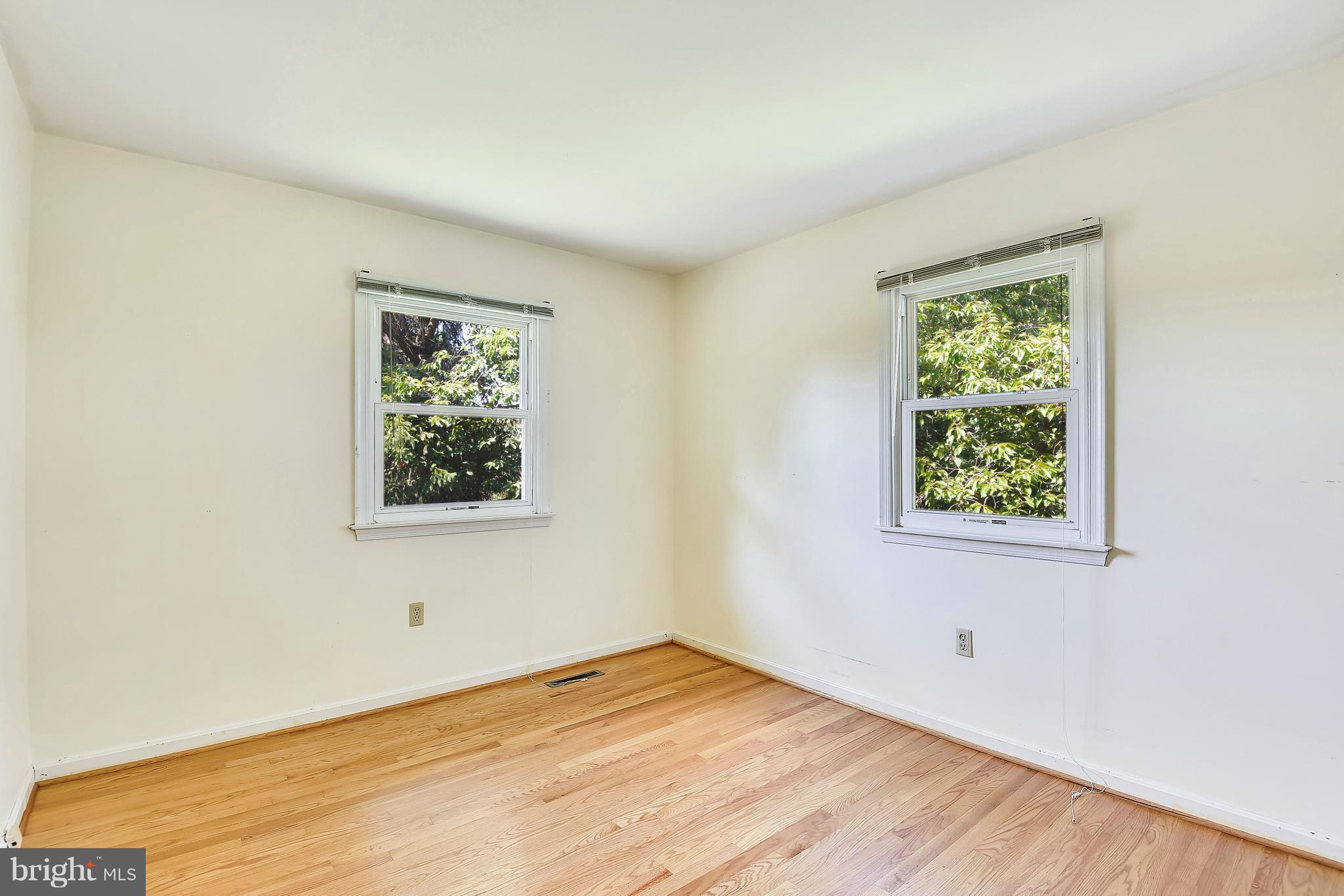 23941 Stringtown Road Clarksburg, MD 20871 - Photo 16 of 30 Bedroom