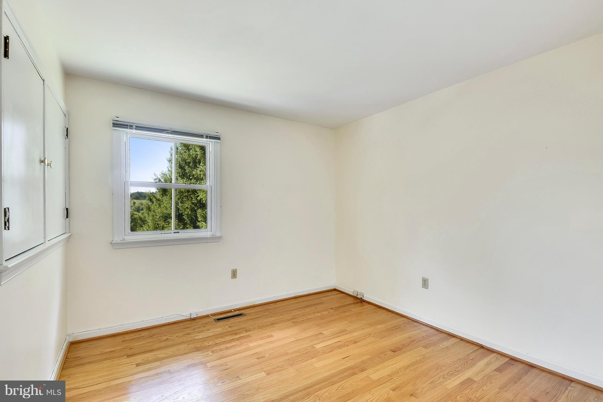 23941 Stringtown Road Clarksburg, MD 20871 - Photo 19 of 30 Bedroom