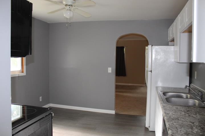 7328 North Genesee Road Genesee, MI 48437 - Photo 7 of 18 50090392-6.JPG