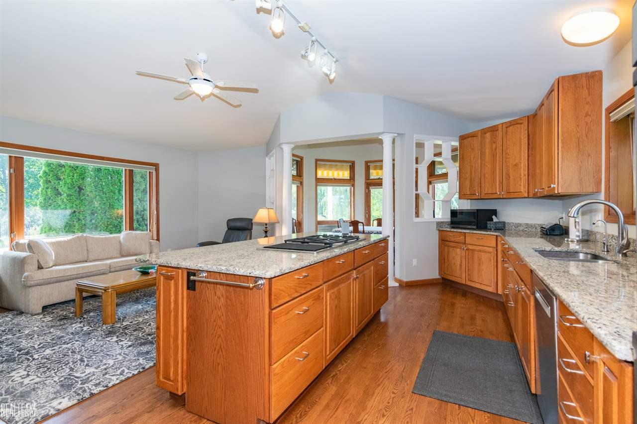 21750 Pratt Road Armada, MI 48005 - Photo 14 of 44 31397980-13.JPG
