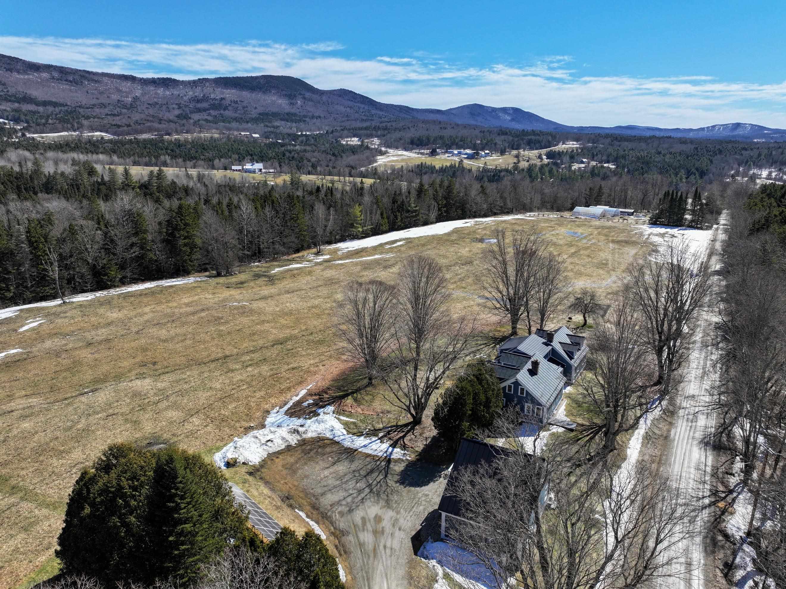 209 Saw Mill Hill Rochester, VT 05767 - Photo 6 of 54