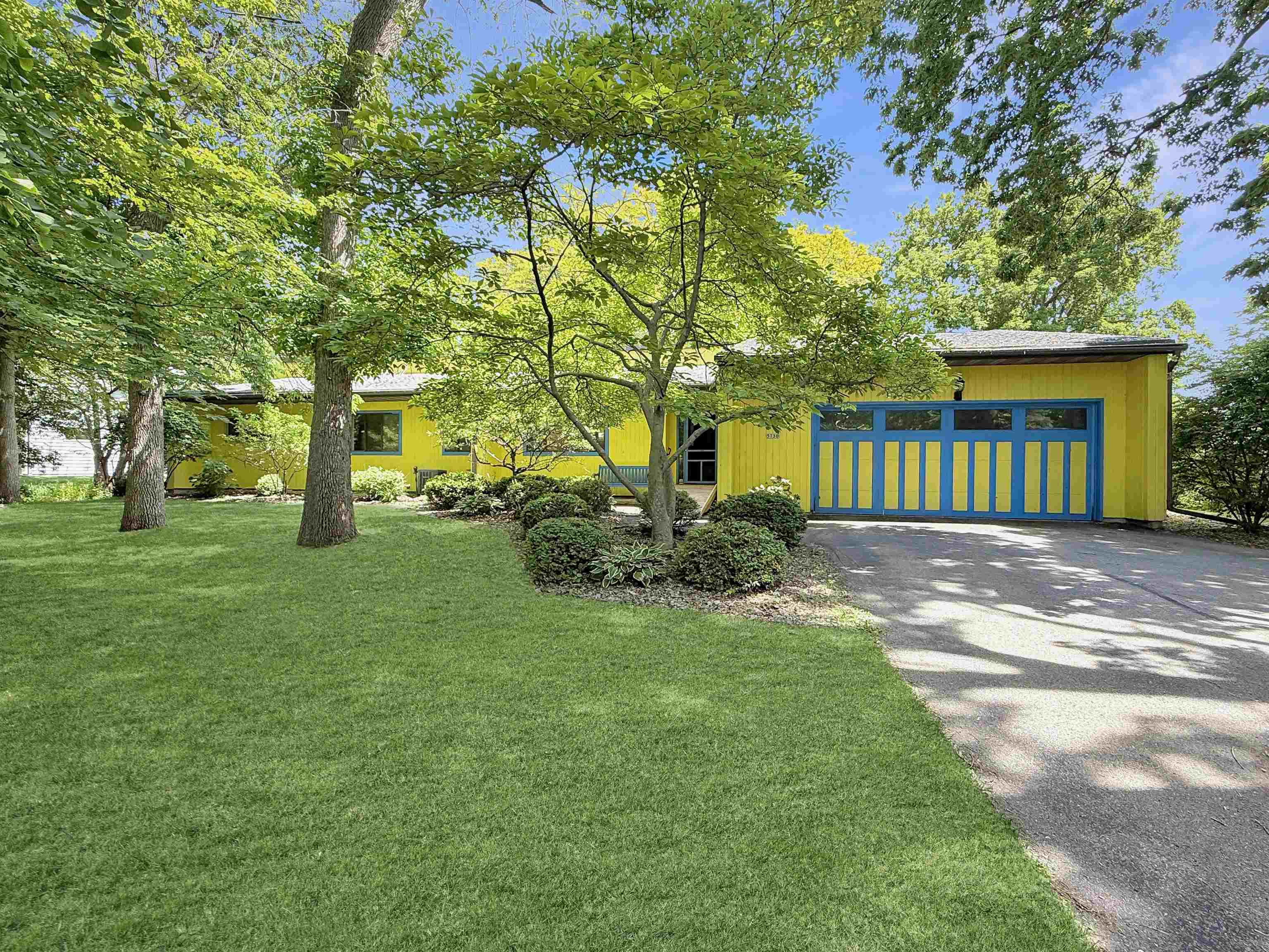 5730 I Ah Maytah Road Oshkosh, WI 54901 - Photo 1 of 58
