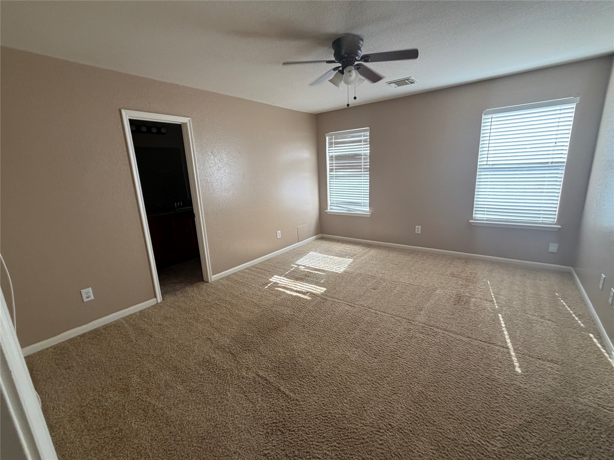 2630 Skyview Shadows Court Houston, TX 77047 - Photo 14 of 22