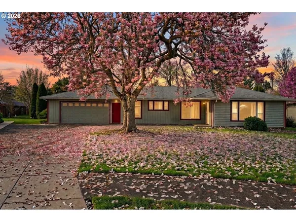$599,000 | 280 Regal Court, Eugene, OR 97401