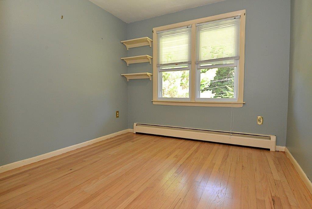 308 Greely Road Cumberland Center, ME 04021 - Photo 7 of 21 Front bedroom