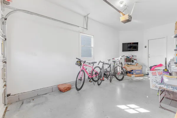 $629,900 | 943 West Savidge Street, Spring Lake, MI 49456