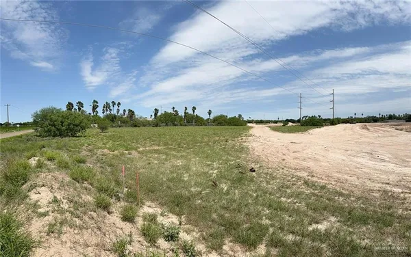 $400,000 | 10710 North Bentsen Road, McAllen, TX 78504