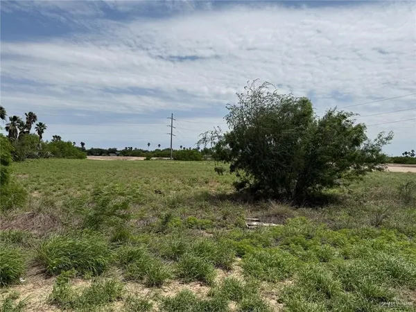 $400,000 | 10710 North Bentsen Road, McAllen, TX 78504