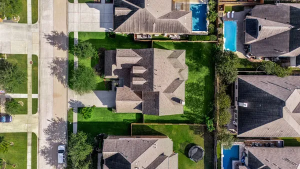 $599,900 | 22719 Shieldhall Lane, Tomball, TX 77375