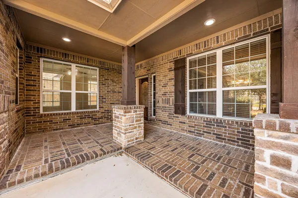$599,900 | 22719 Shieldhall Lane, Tomball, TX 77375