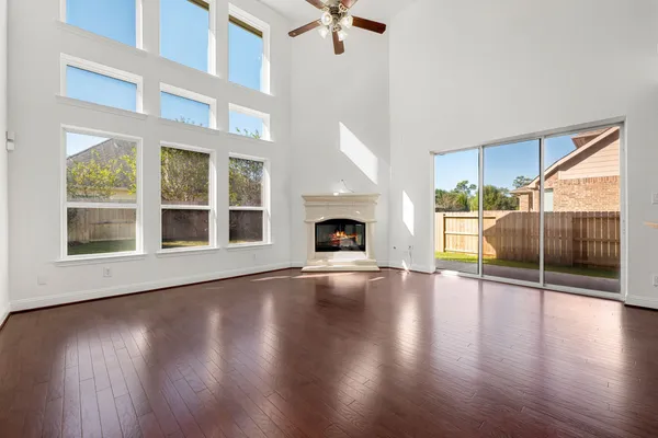 $599,900 | 22719 Shieldhall Lane, Tomball, TX 77375