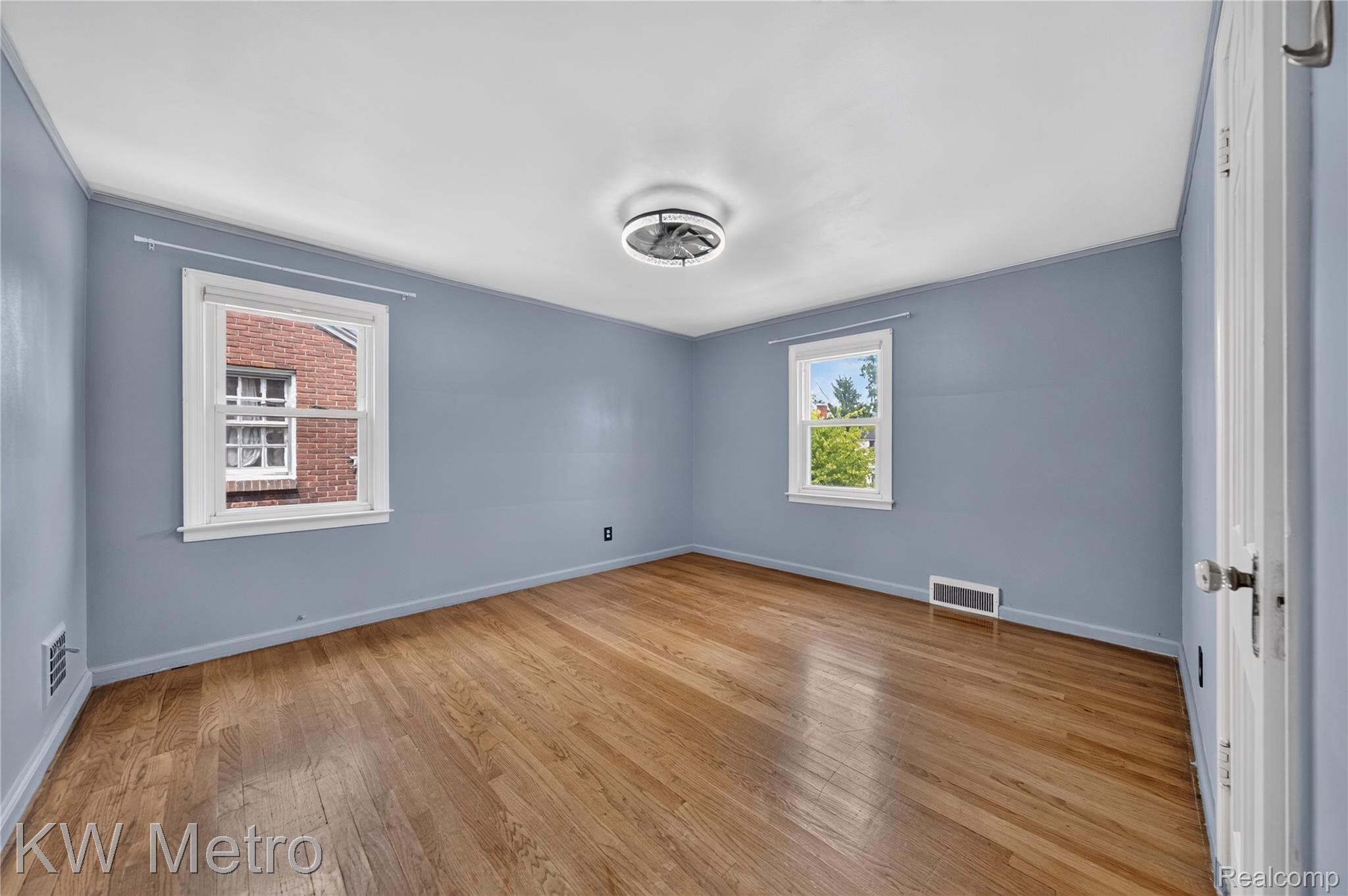 5737 Harvard Road Detroit, MI 48224 - Photo 15 of 25 DSC02074.jpg