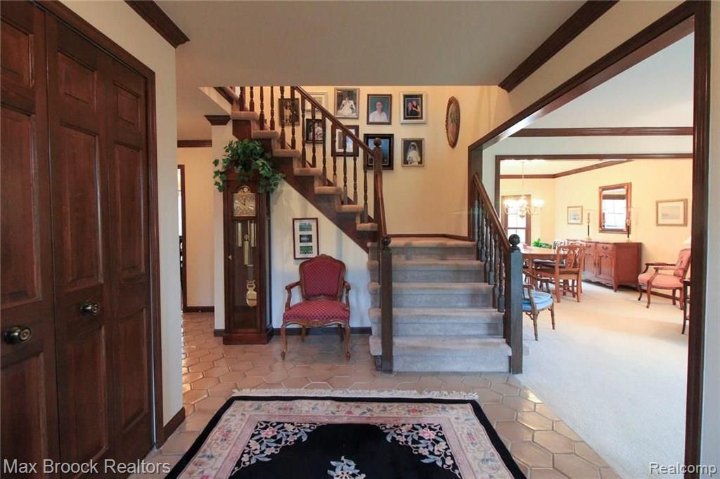 3251 Kilburn Road West Rochester Hills, MI 48306 - Photo 8 of 53
