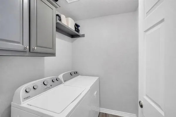 $329,000 | 702 Green Acres Lane, Midlothian, TX 76065