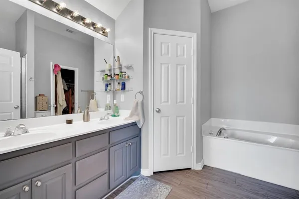 $329,000 | 702 Green Acres Lane, Midlothian, TX 76065