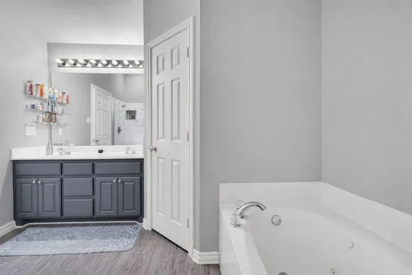 $329,000 | 702 Green Acres Lane, Midlothian, TX 76065