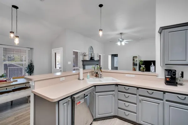 $329,000 | 702 Green Acres Lane, Midlothian, TX 76065