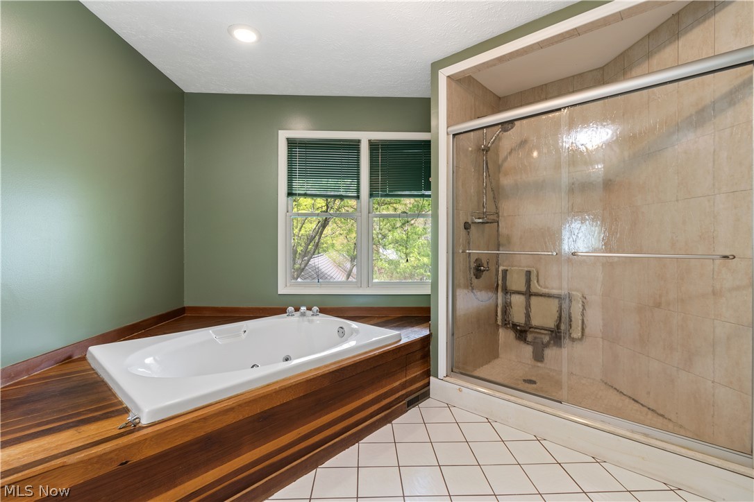 1718 Fulton Road Cleveland, OH 44113 - Photo 21 of 27 Gallery Image 21
