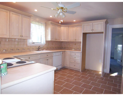 68 High Rock Road Malden, MA 02148 - Photo 11 of 27 Gallery Image 11
