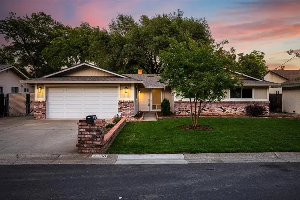 $600,000 | 2738 California Avenue, Carmichael, CA 95608
