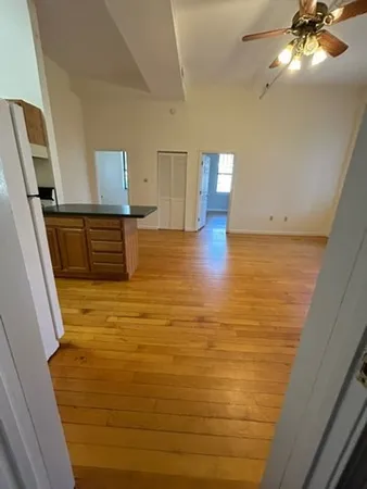 $1,400 | 23 Grove Spencer Ma, Unit 2L, Spencer, MA 01562