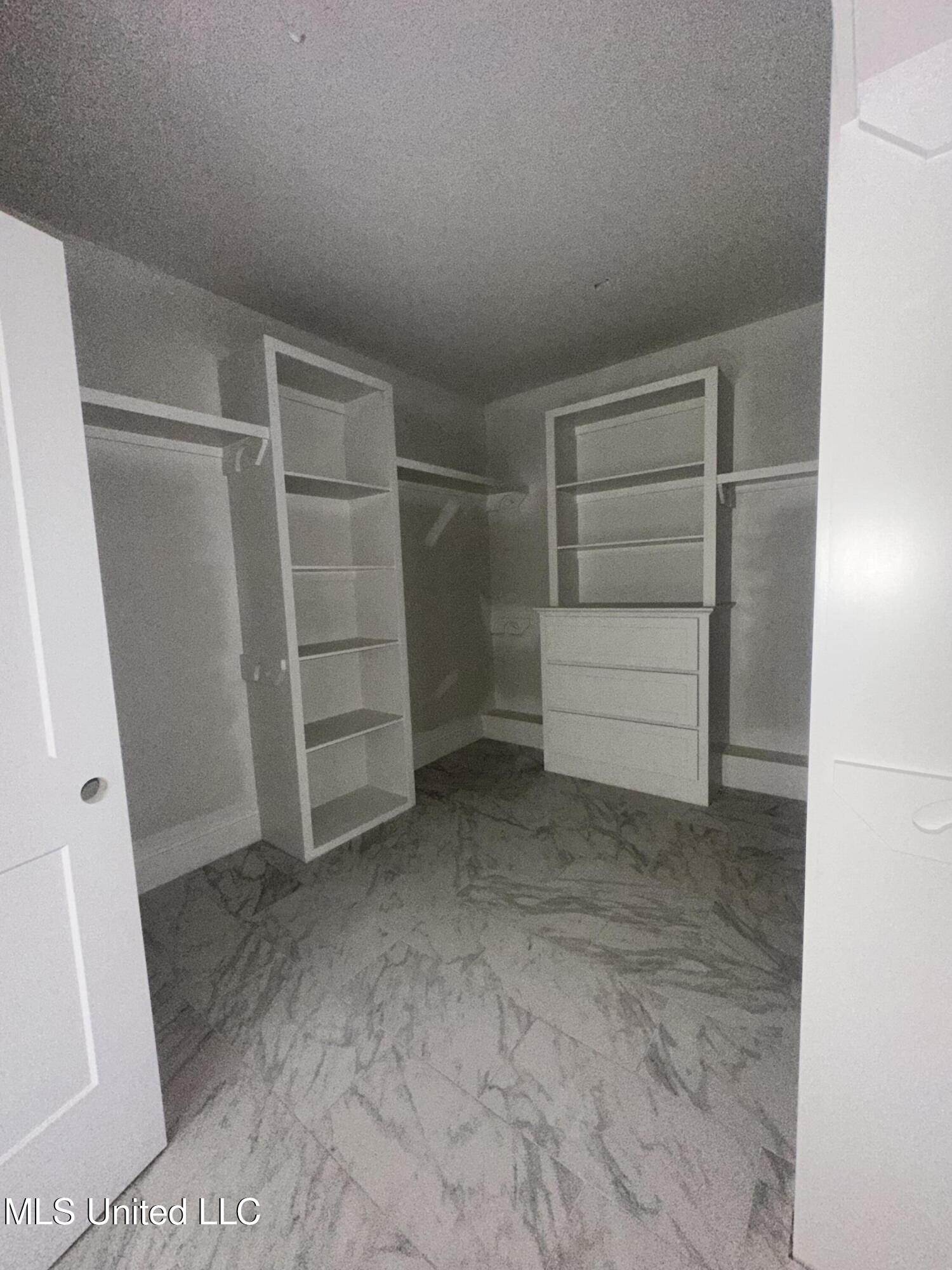 746 Bearing Way Brandon, MS 39047 - Photo 12 of 38 IMG_4111