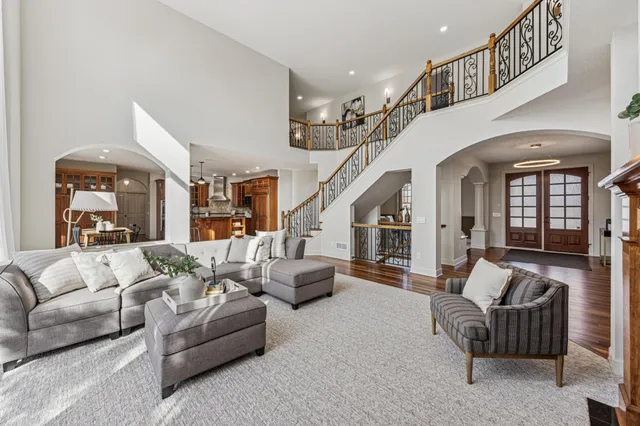 $1,415,000 | 6294 Bluestem Road North, Hamel, MN 55340