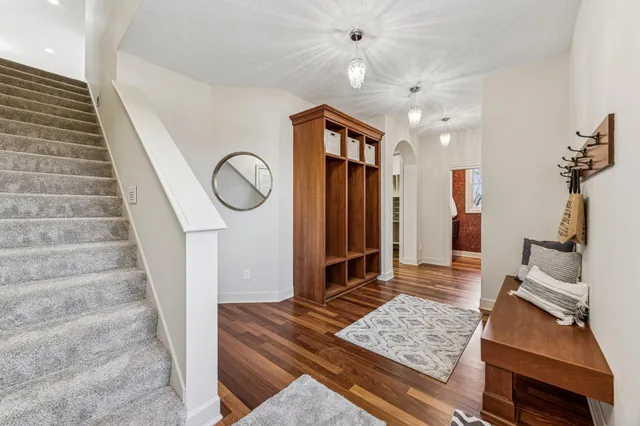 $1,415,000 | 6294 Bluestem Road North, Hamel, MN 55340