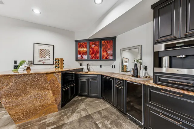 $1,415,000 | 6294 Bluestem Road North, Hamel, MN 55340