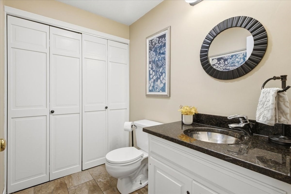 36 Wagon Road Walpole, MA 02081 - Photo 19 of 42