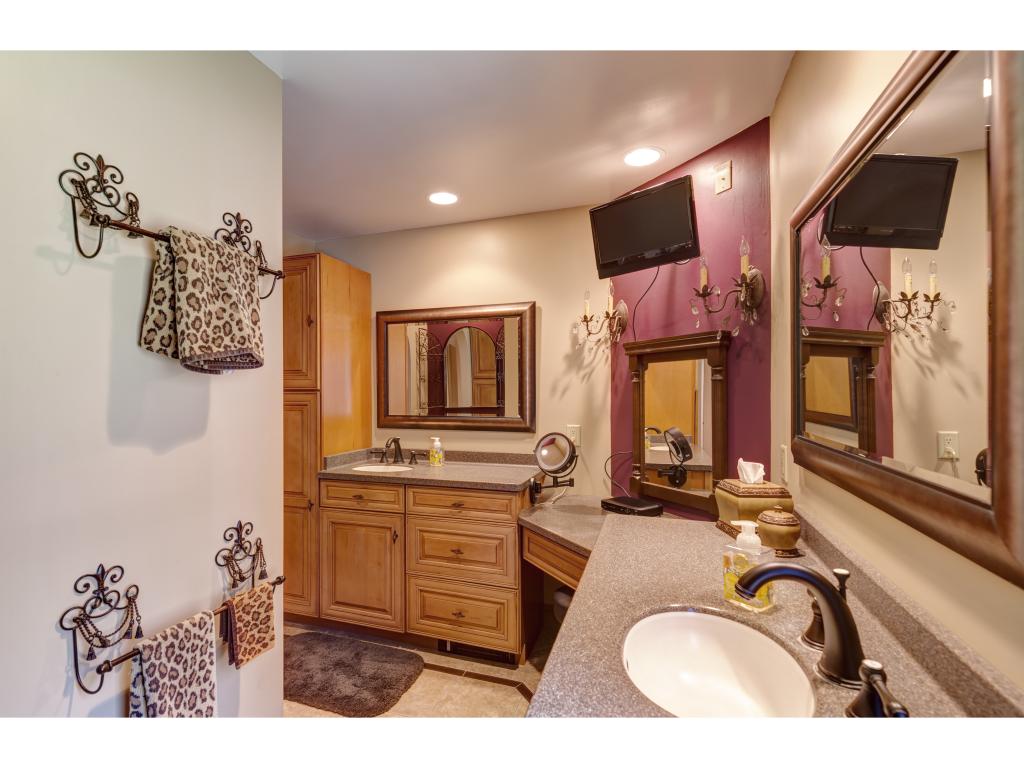 112 Ridge Road New London, NH 03257 - Photo 24 of 30 Gallery Image 24