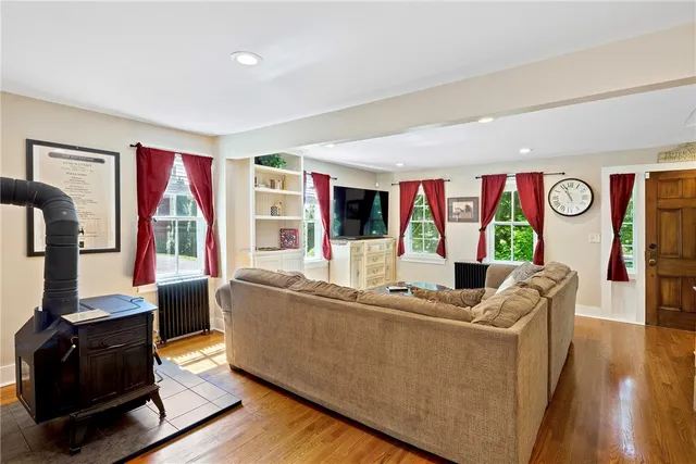 $849,000 | 342 Post Road, Westerly, RI 02891