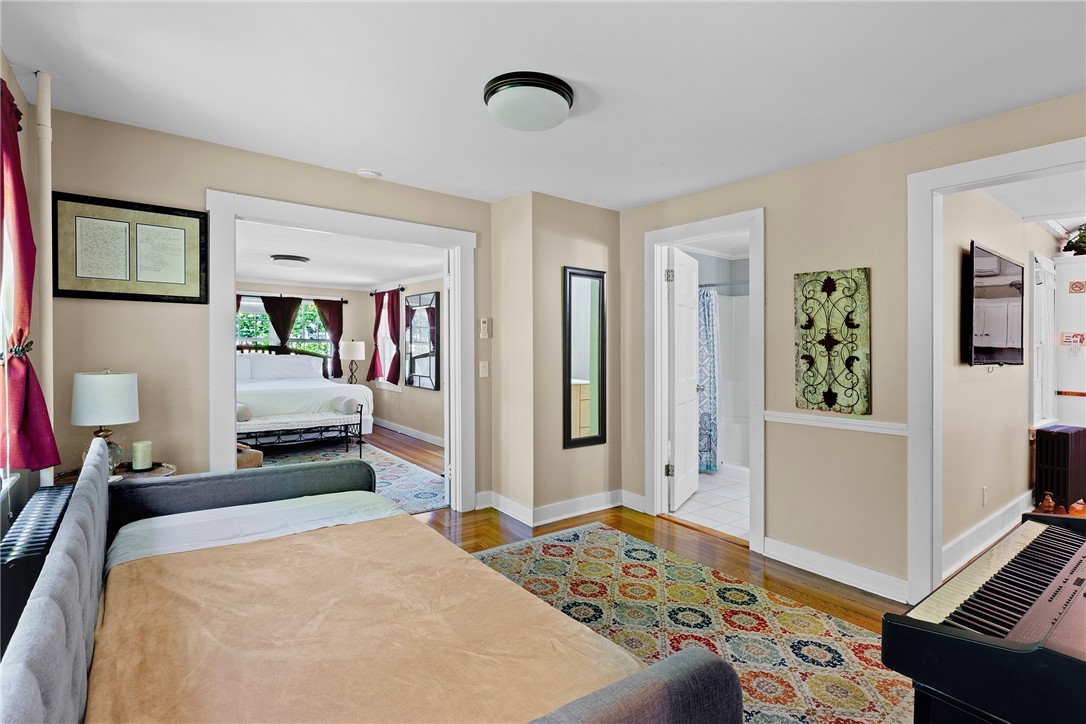 342 Post Road Westerly, RI 02891 - Photo 14 of 47