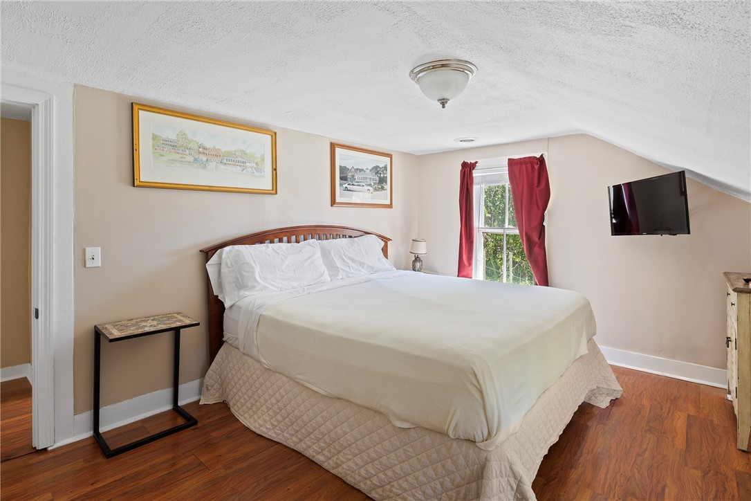 342 Post Road Westerly, RI 02891 - Photo 19 of 47