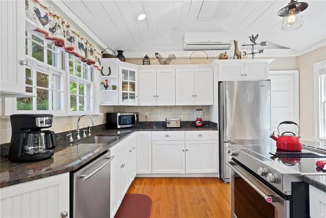 $849,000 | 342 Post Road, Westerly, RI 02891