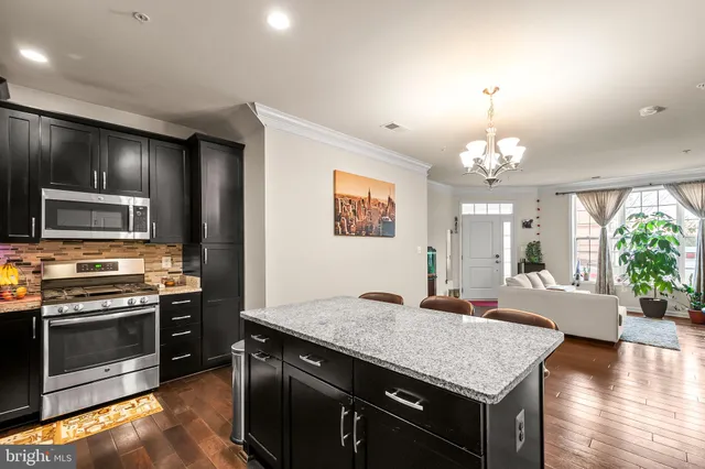 $2,800 | 43151 Wealdstone Terrace, Ashburn, VA 20148