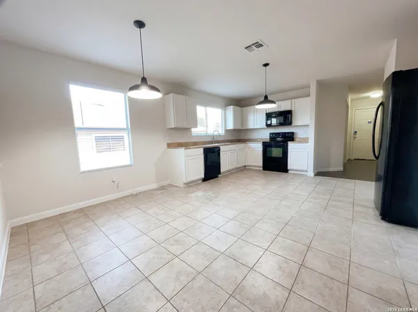 $251,000 | 16114 Julep Chase, Selma, TX 78154