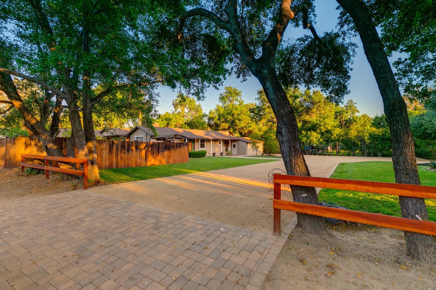 608 Park Road Ojai, CA 93023 - Photo 1 of 44 Gallery Image 1
