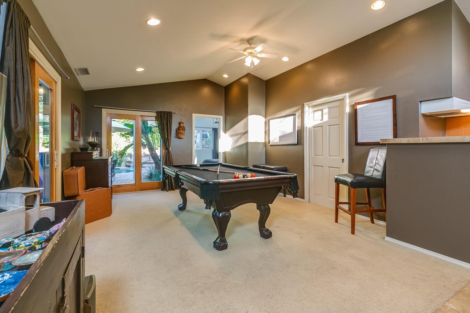 608 Park Road Ojai, CA 93023 - Photo 25 of 44 GUEST UNIT LIVING AREA