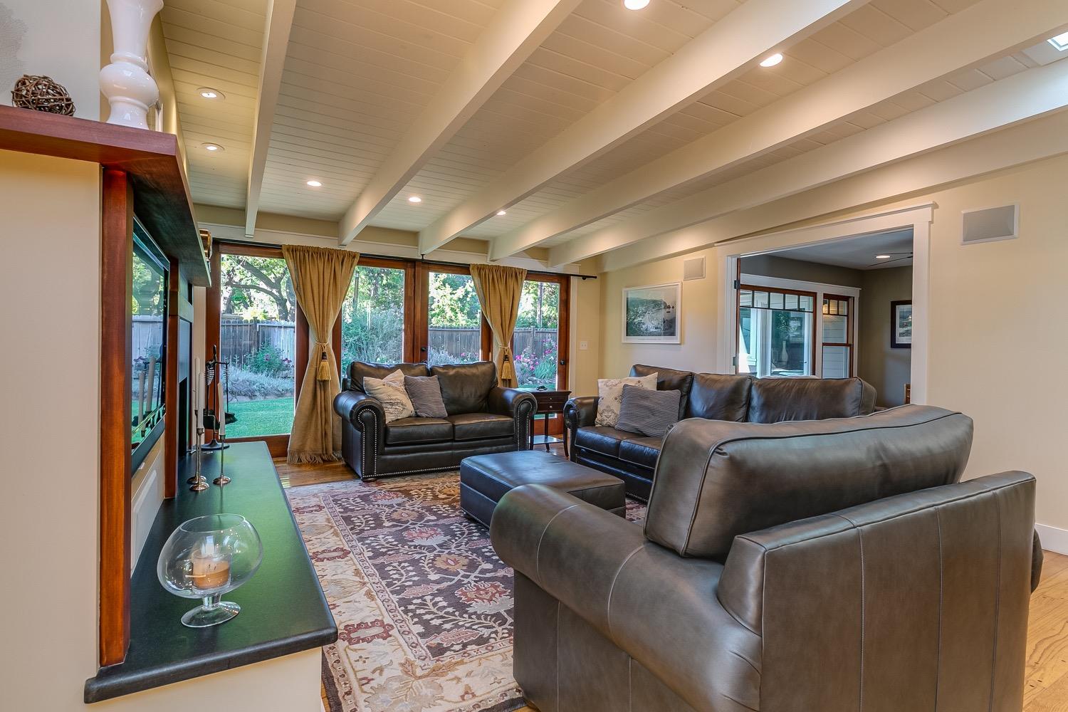 608 Park Road Ojai, CA 93023 - Photo 6 of 44 Gallery Image 6