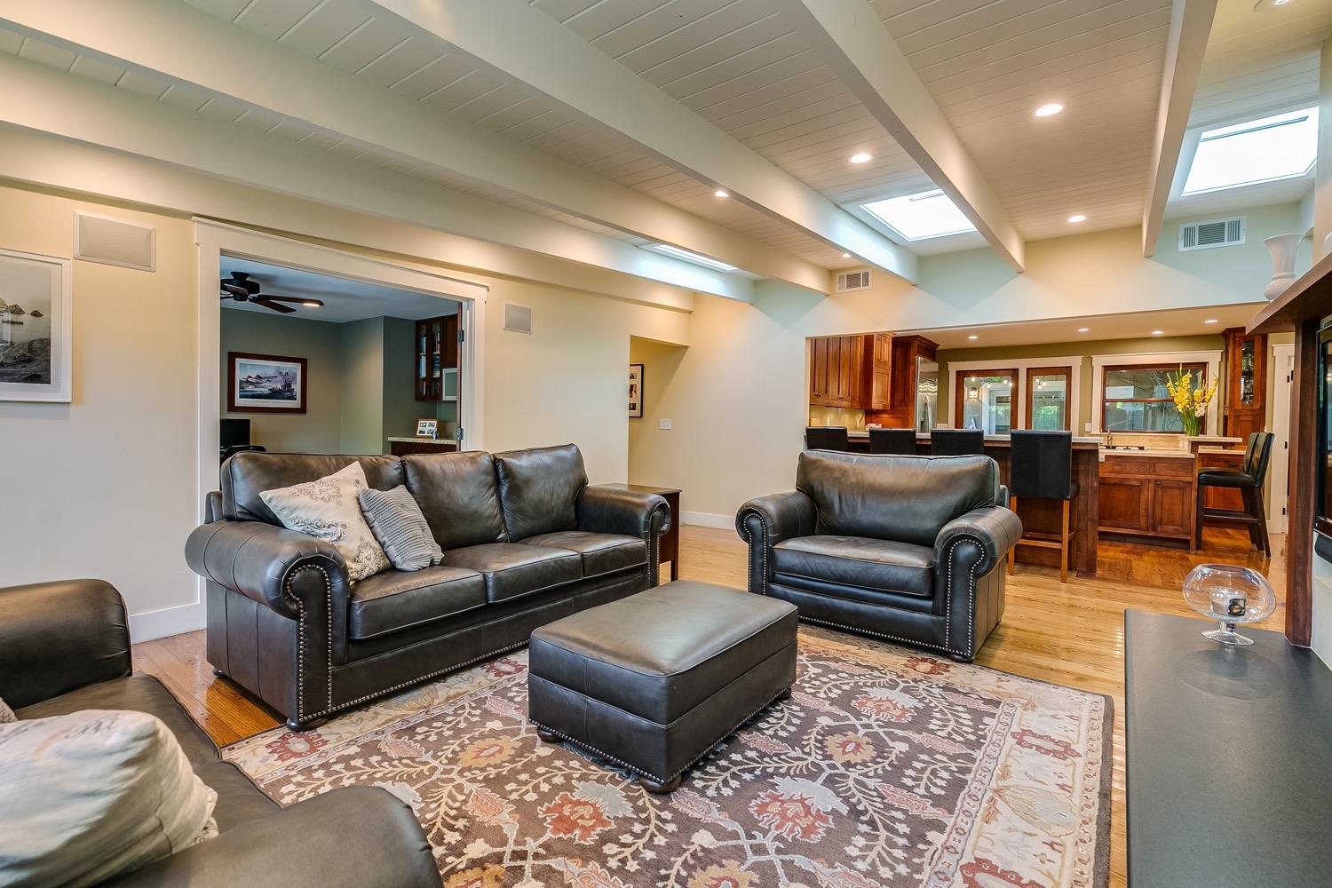608 Park Road Ojai, CA 93023 - Photo 8 of 44 Gallery Image 8
