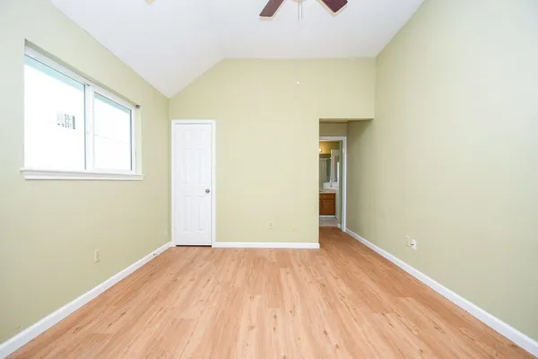 $1,600 | 9111 Belle Glen Drive, Houston, TX 77099