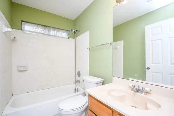 $1,600 | 9111 Belle Glen Drive, Houston, TX 77099