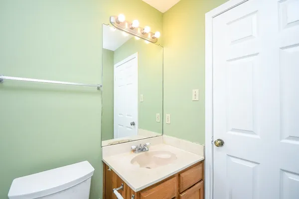 $1,600 | 9111 Belle Glen Drive, Houston, TX 77099