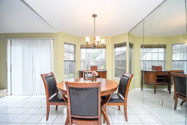 $1,600 | 9111 Belle Glen Drive, Houston, TX 77099