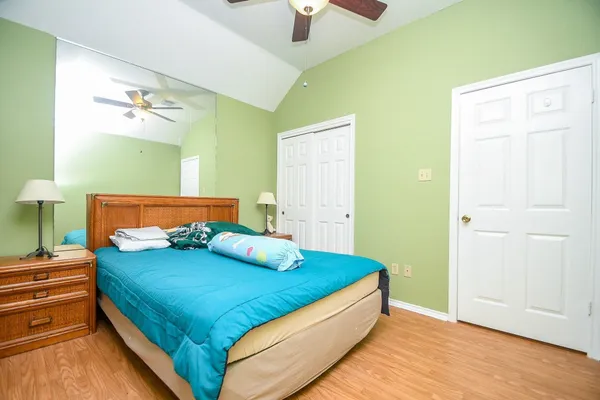 $1,600 | 9111 Belle Glen Drive, Houston, TX 77099