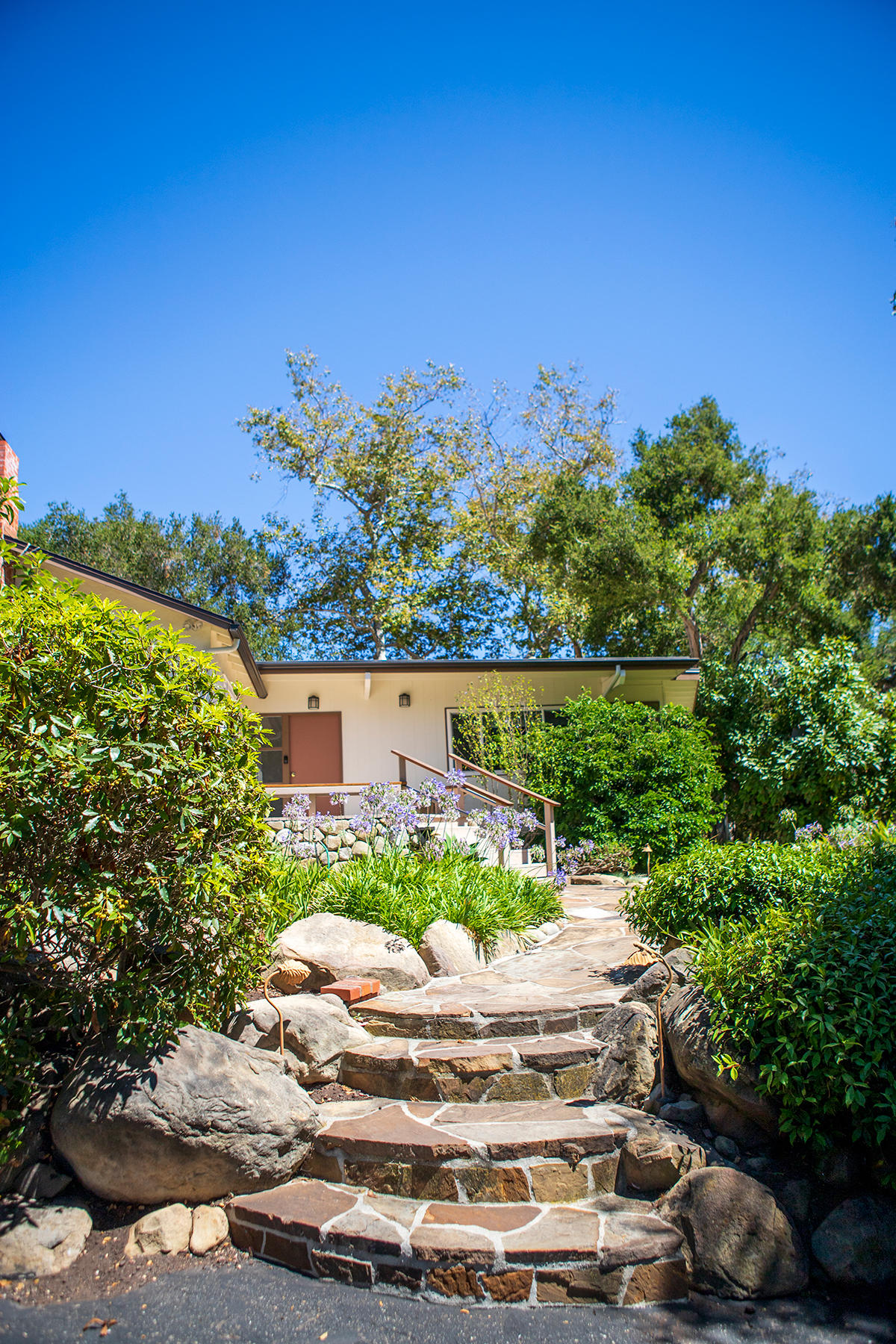 2948 Torito Road Montecito, CA 93108 - Photo 2 of 25 a view of a back yard