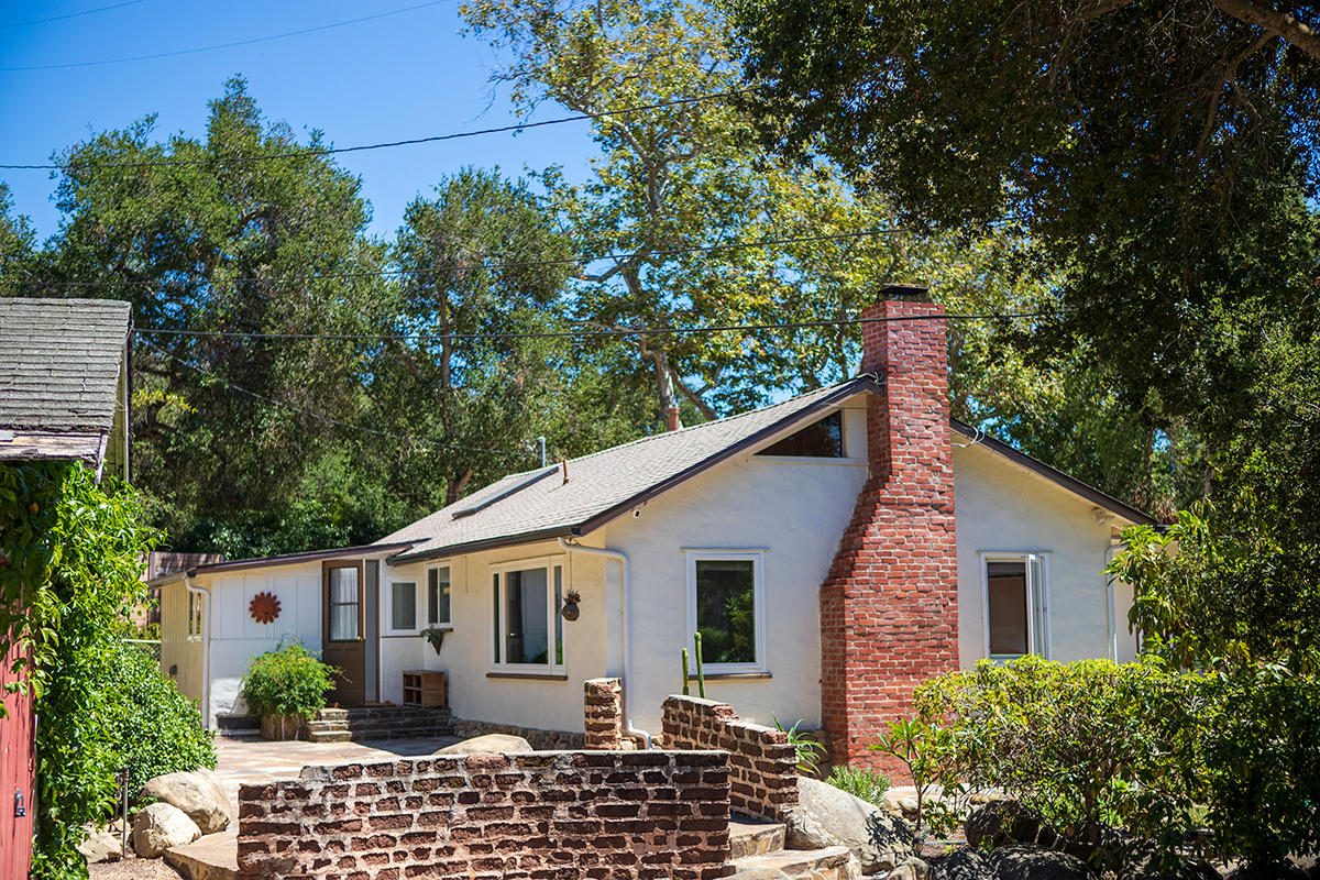 2948 Torito Road Montecito, CA 93108 - Photo 4 of 25 a view of a house with a yard