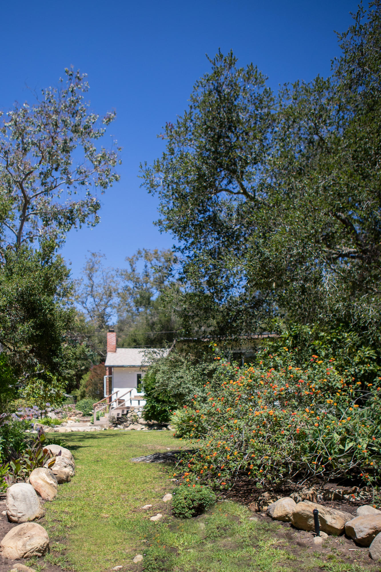 2948 Torito Road Montecito, CA 93108 - Photo 6 of 25 a view of a terrace with a garden