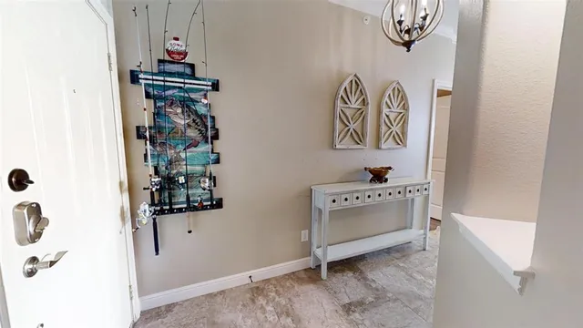 $450,000 | 401 East Pearl Street, Unit 2204, Granbury, TX 76048